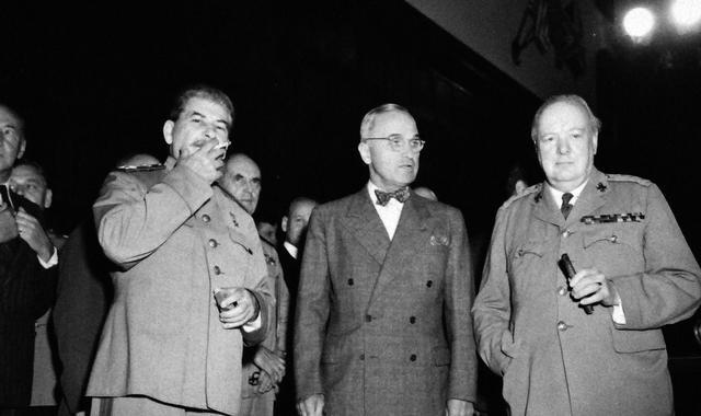 包含里程碑夜！密尔沃基雄鹿迎来里程碑，足总杯加时末段刷纪录，话题不断，控场能力受关注的词条-亚博体育平台