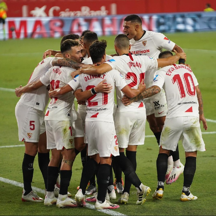 国际比赛日塞维利亚调整名单以备西甲；完成体检环节打磨；质疑声仍在；控场能力受关注的简单介绍-亚博体育