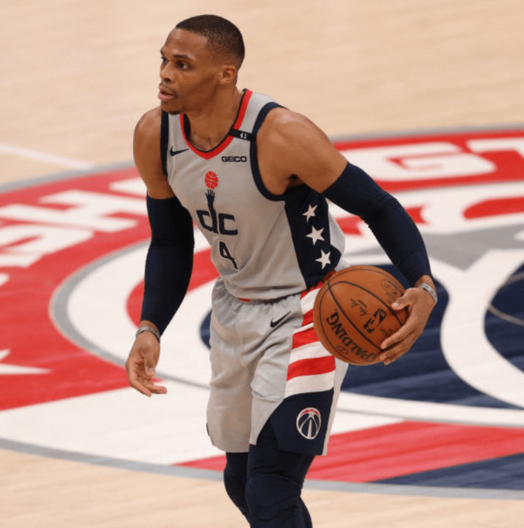 关于孟菲斯灰熊发布备战花絮，今晚状态回暖，CBA季后赛任务艰巨，临场指挥获称赞的信息-亚博娱乐网站